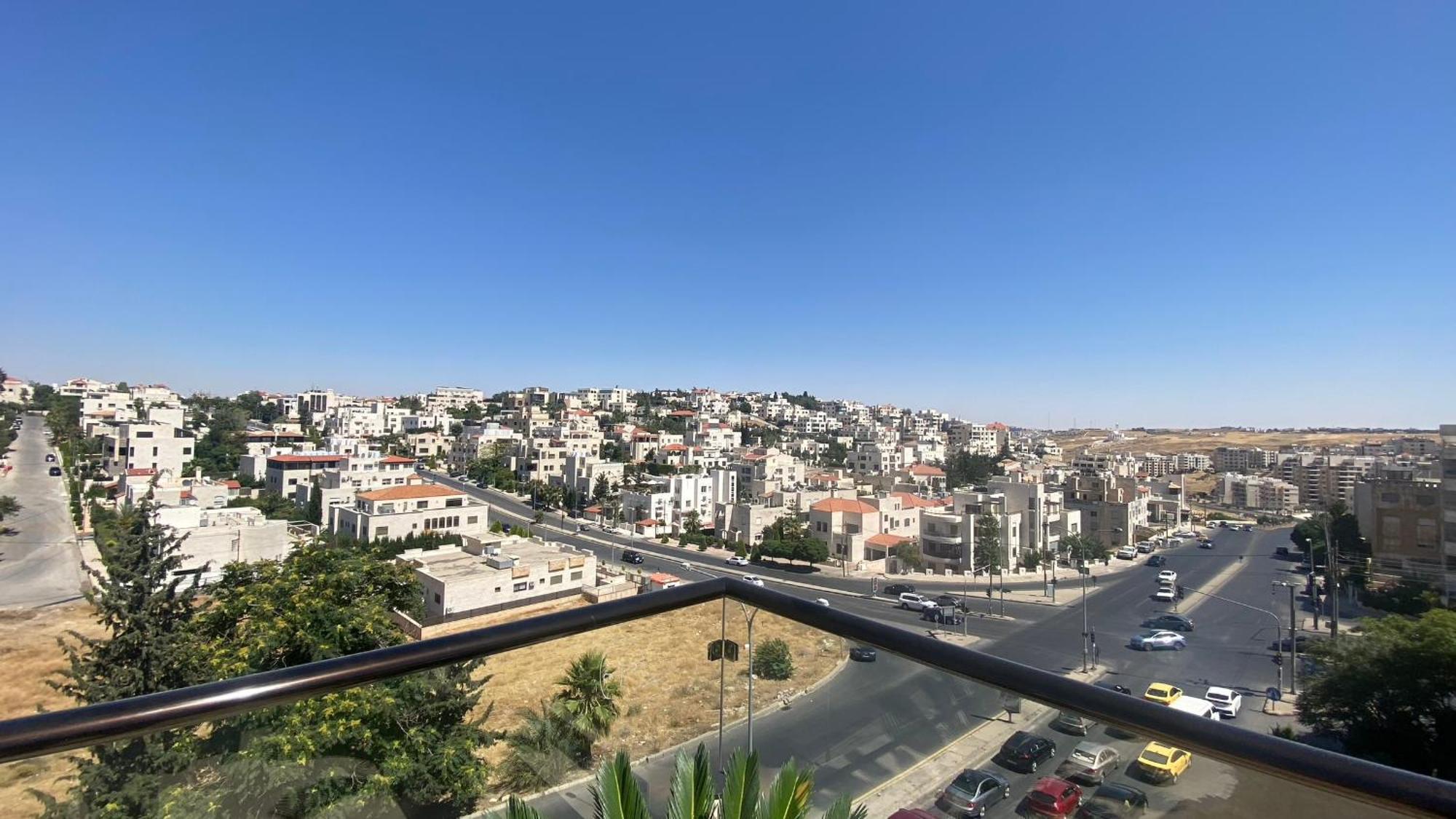 Dair Ghbar Apartment Amman Oda fotoğraf