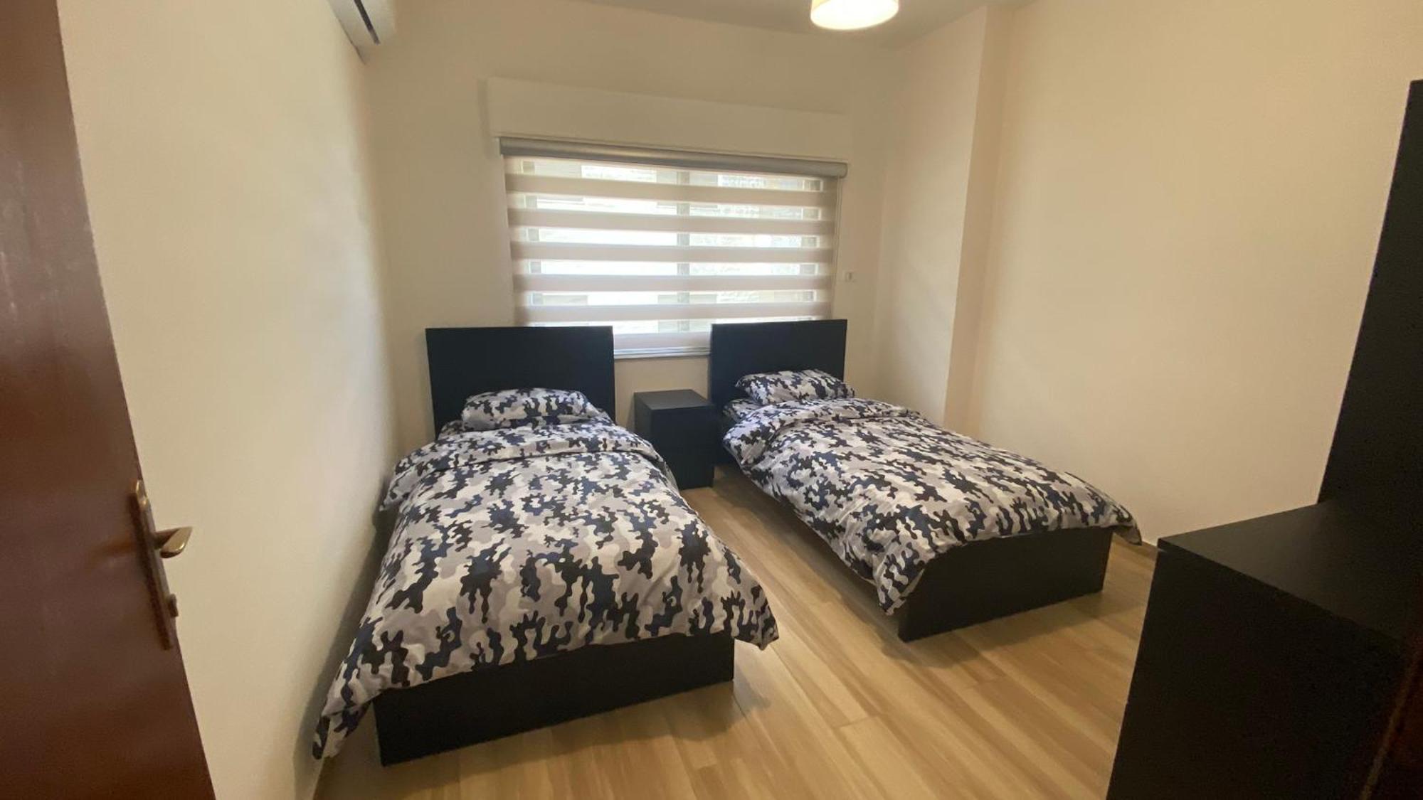 Dair Ghbar Apartment Amman Oda fotoğraf