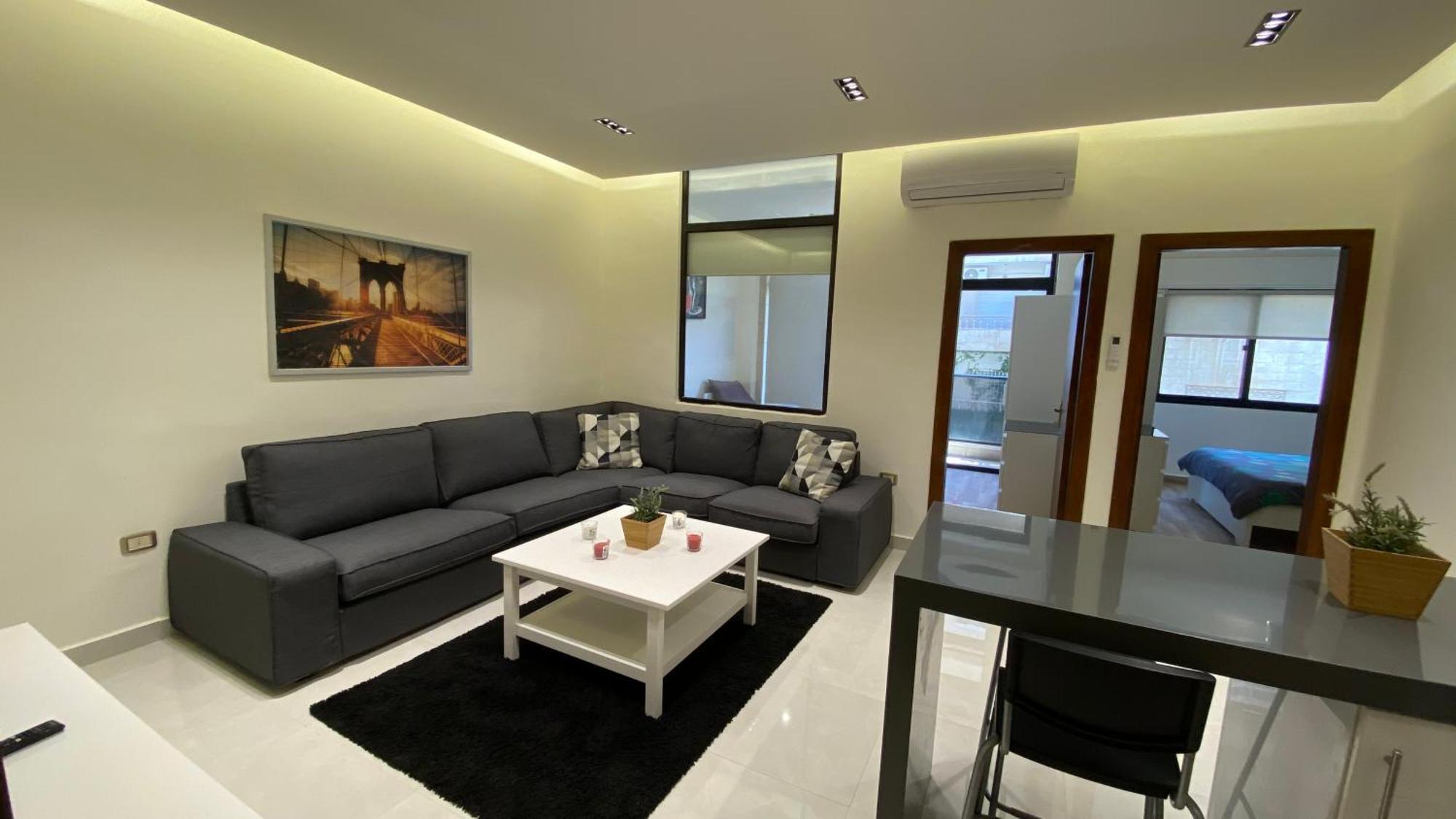 Dair Ghbar Apartment Amman Oda fotoğraf